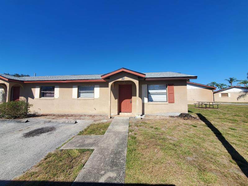 476 Las Palmas Circle - Photo 1