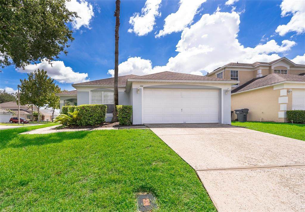 104 Langham Drive - Photo 1