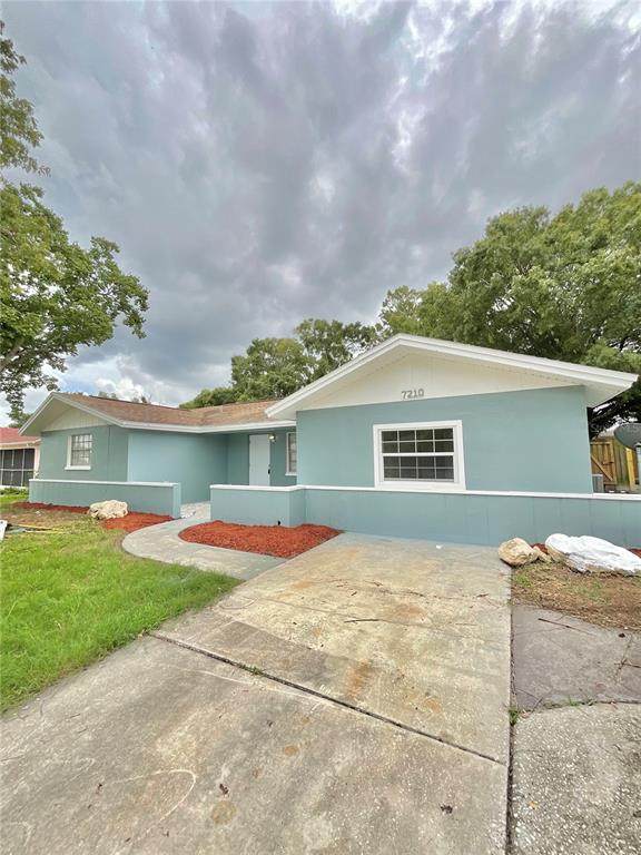 7210 Embassy Boulevard - Photo 1