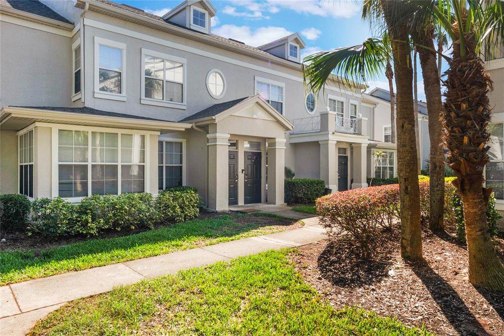 5025 Wellington Park Circle - Photo 1