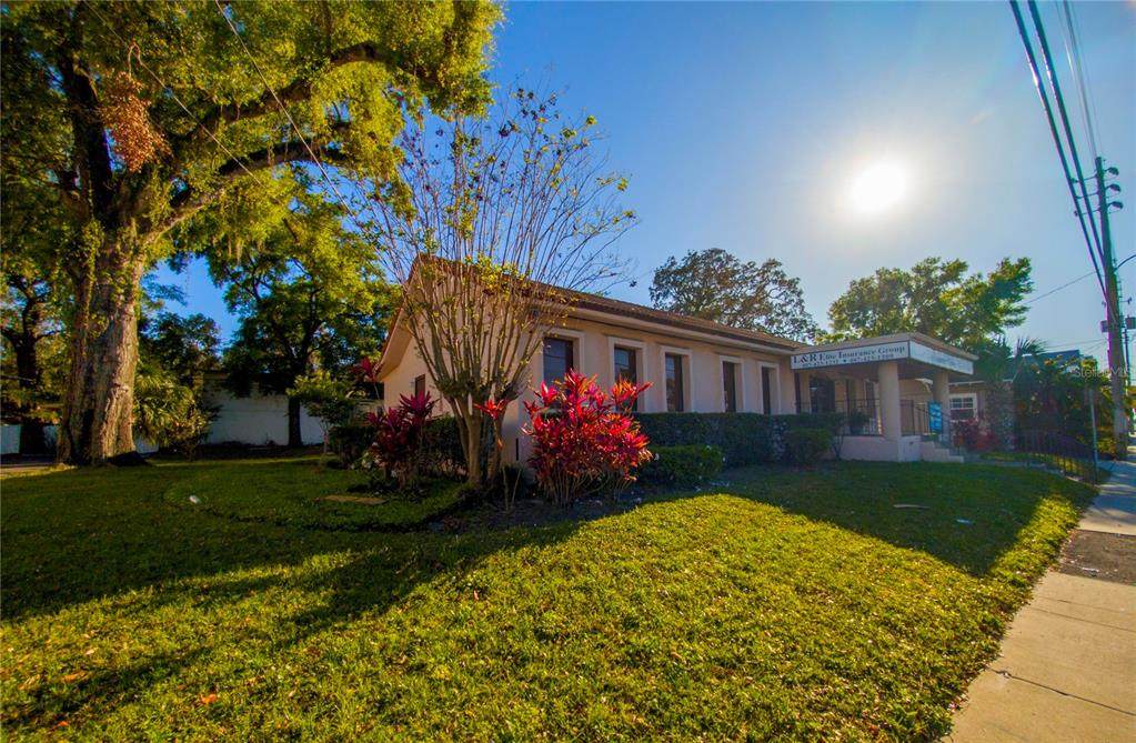 802 Colonial Drive - Photo 1