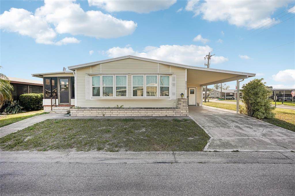 8906 31ST Avenue - Photo 1