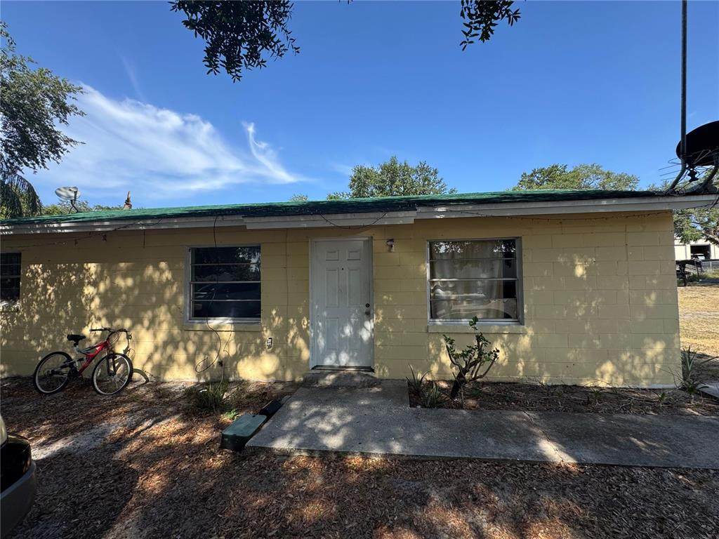 98 Orange Park Boulevard - Photo 1