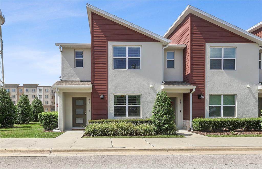 185 Warren Avenue - Photo 1