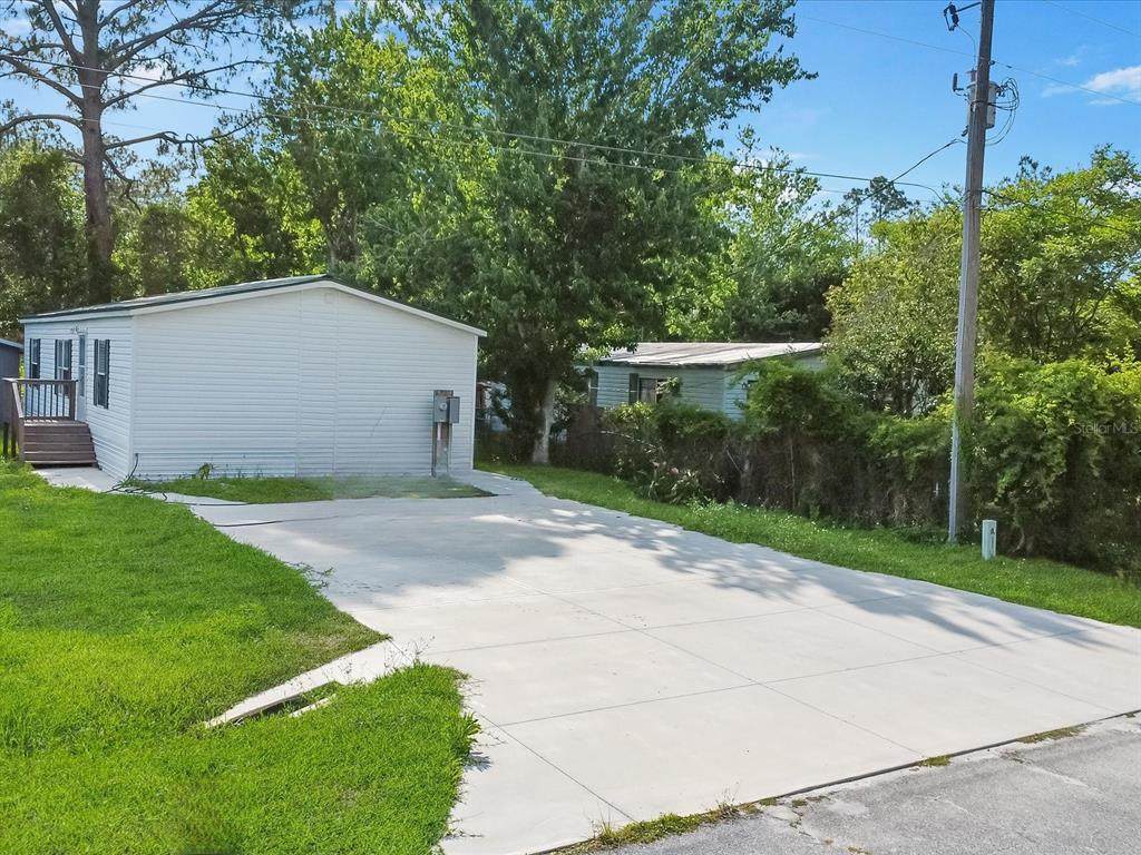 54735 Williams Street - Photo 1