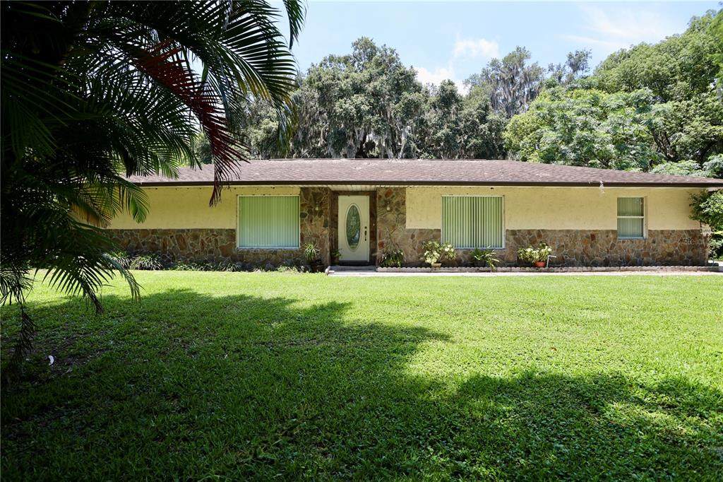 860 Oak Shore Drive - Photo 1