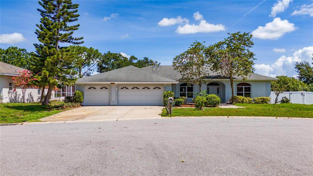 415 Smiley Court - Photo 1