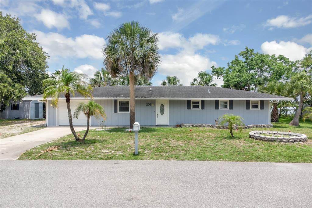 203 Parkwood Lane - Photo 1