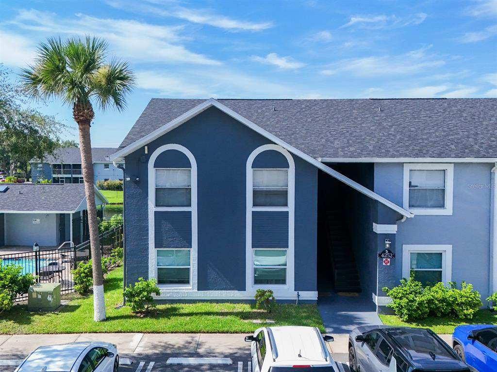 4252 Pershing Pointe Pl - Photo 1