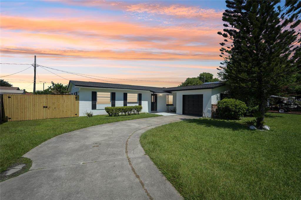 706 Phillip Street - Photo 1