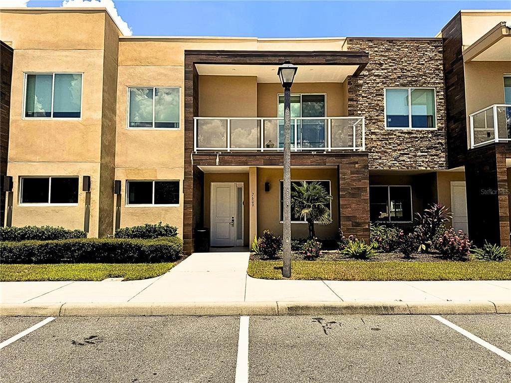 7609 Recife Drive - Photo 1