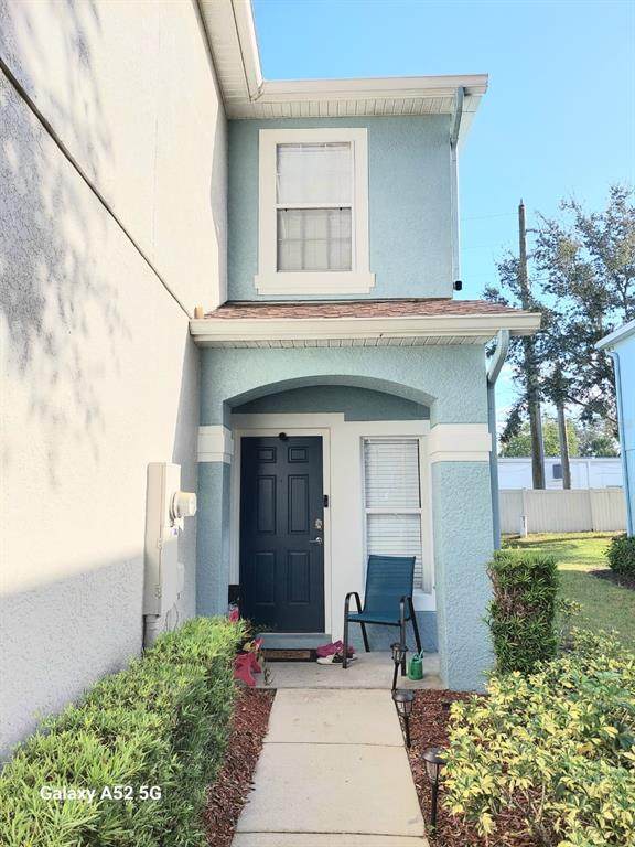 1934 Fenwick Way - Photo 1