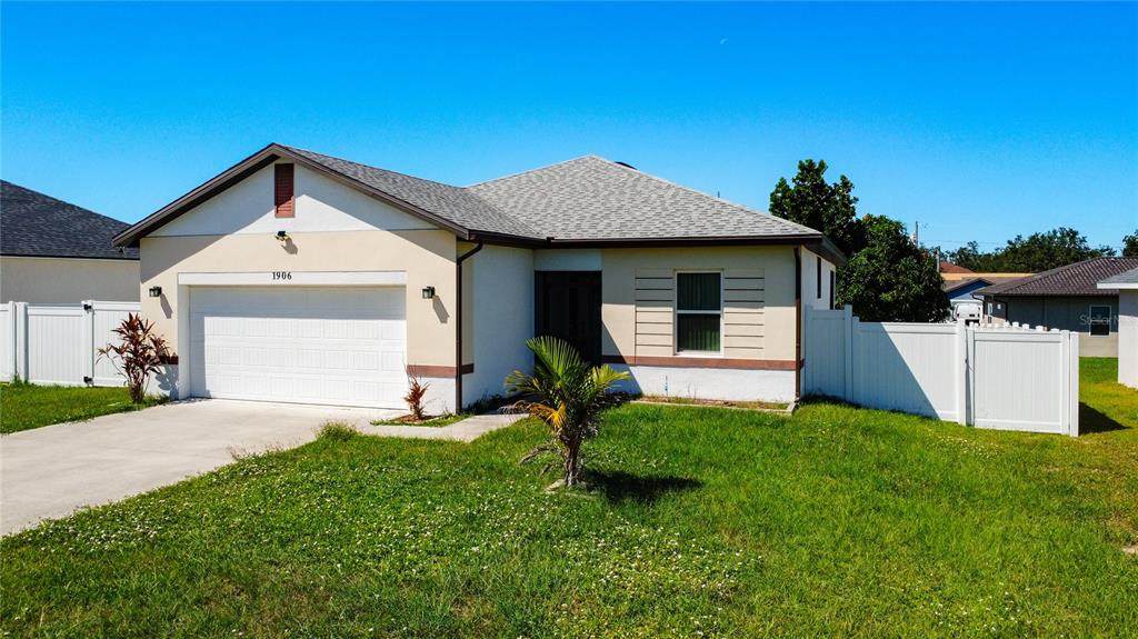 1906 Manatee Drive - Photo 1