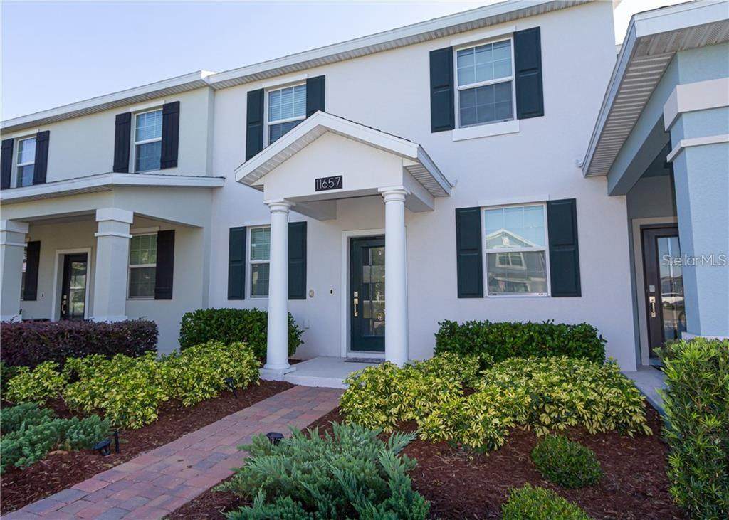 11657 Fiction Avenue - Photo 1