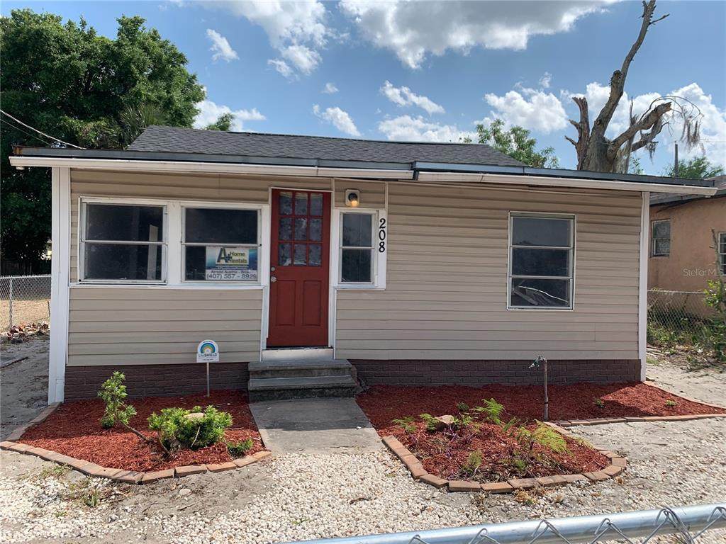 208 Sears Avenue - Photo 1