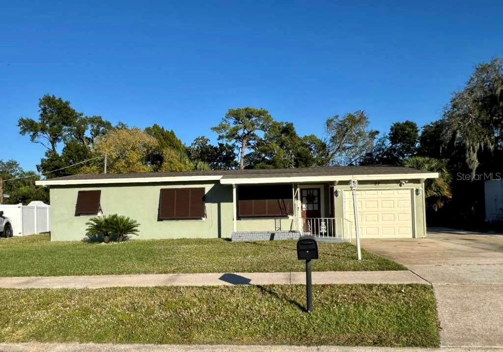 27 Garnet Avenue - Photo 1