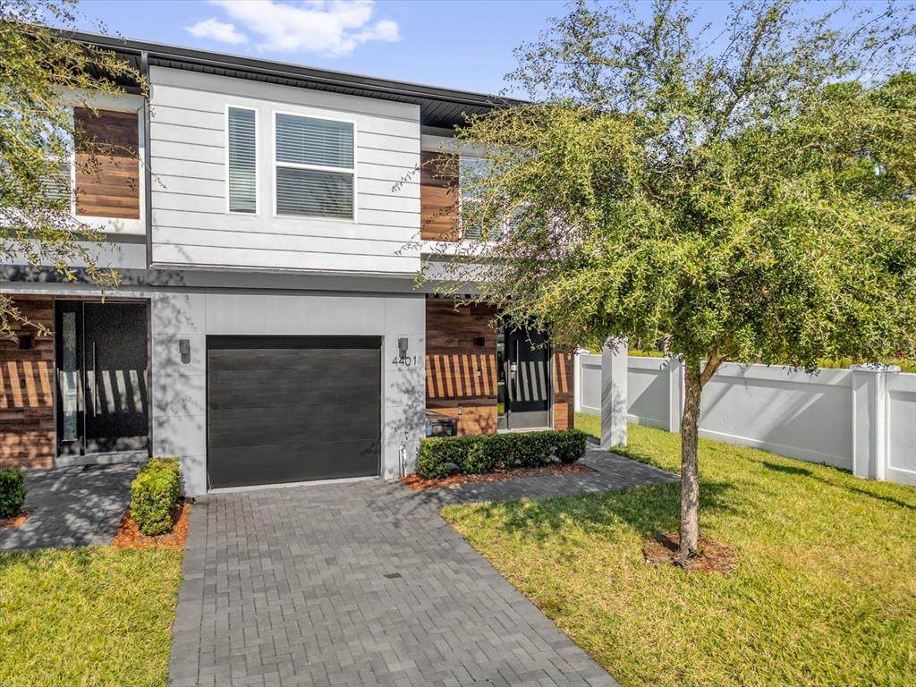 4401 Le Reve Court - Photo 1
