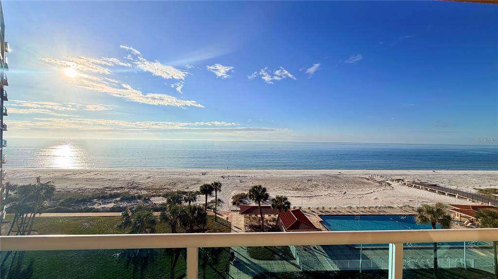 880 Mandalay Avenue - Photo 1