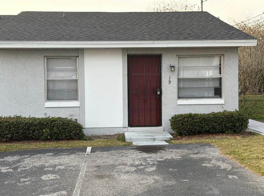 19 Lake Villa Way - Photo 1