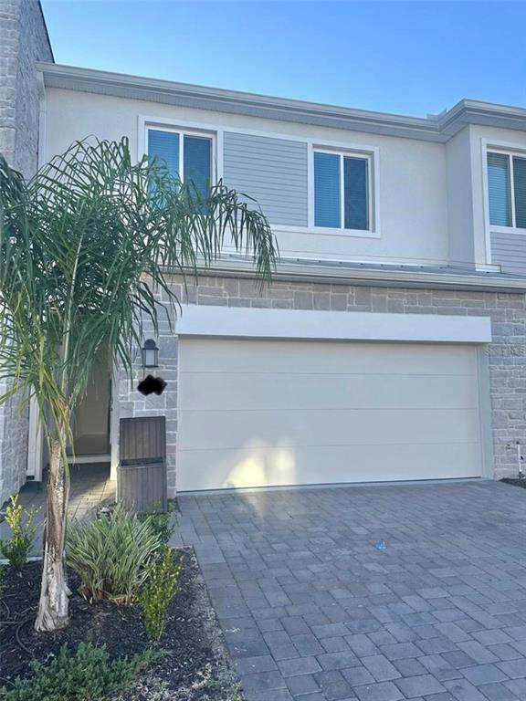 390 Bogey Drive - Photo 1