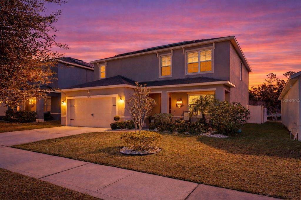 1526 White Hawk Way - Photo 1