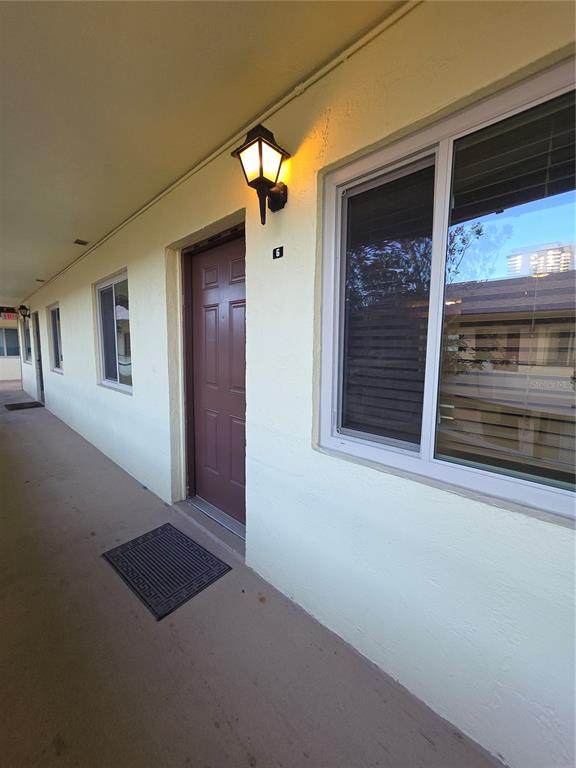 400 Oakridge Boulevard - Photo 1