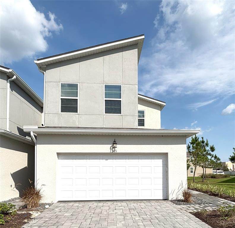 921 Spring Palms Loop - Photo 1