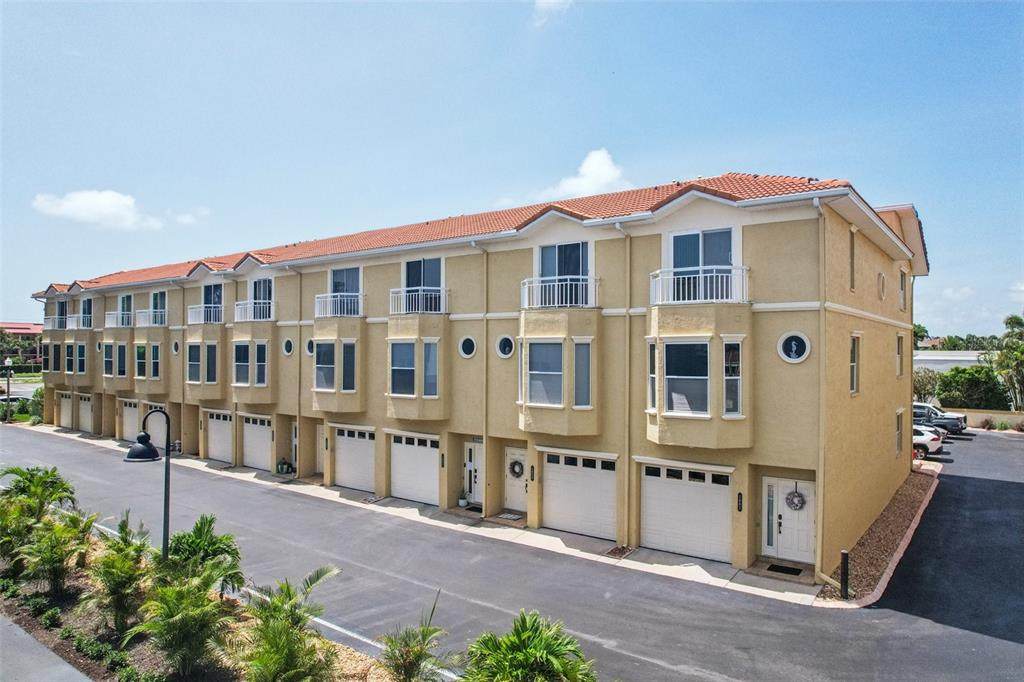 1061 Pinellas Bayway - Photo 1