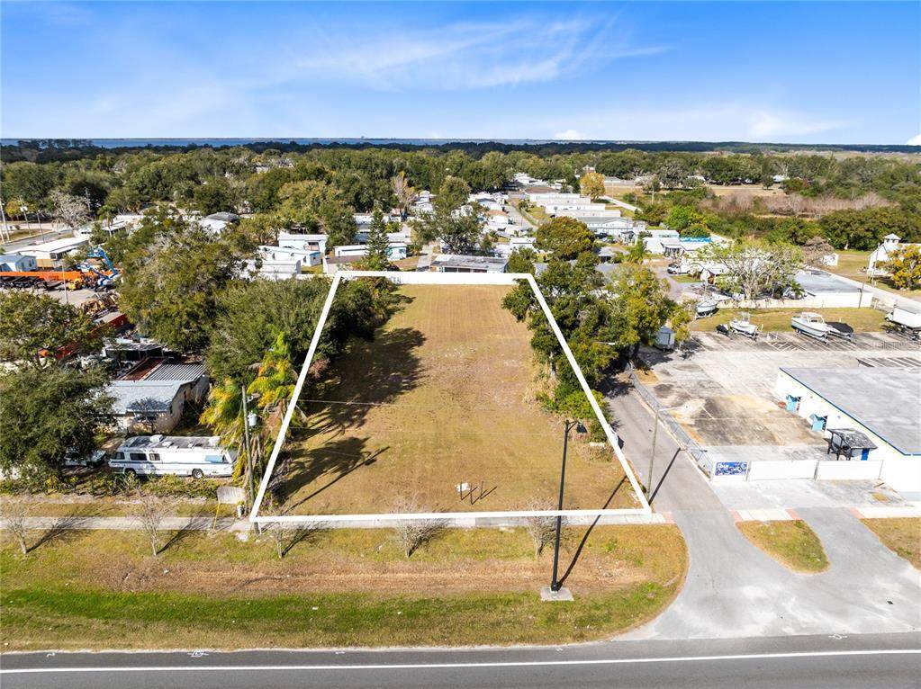 326 13TH Street - Photo 1