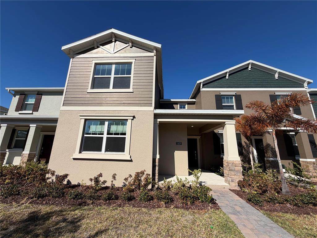 1609 Cross Prairie Parkway - Photo 1