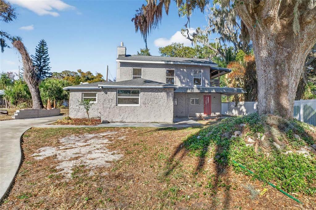 842 Channing Road - Photo 1