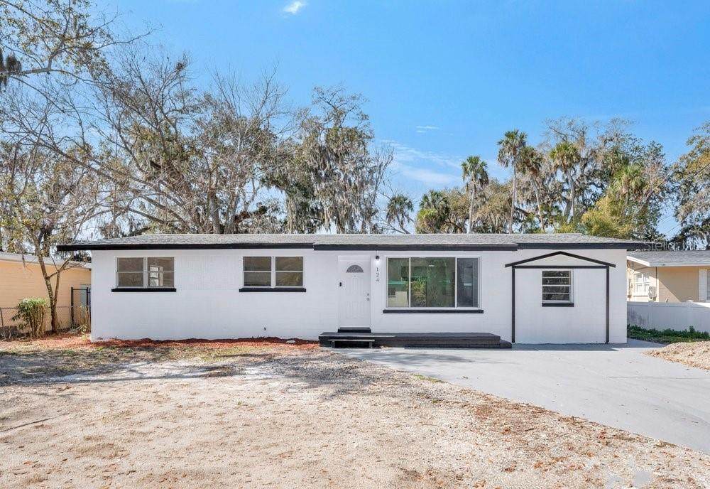 124 Baywood Drive - Photo 1