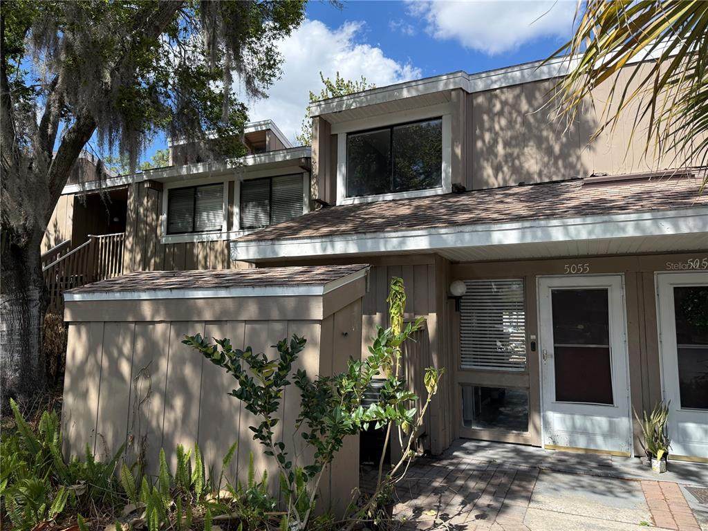 5055 Eaglesmere Drive - Photo 1