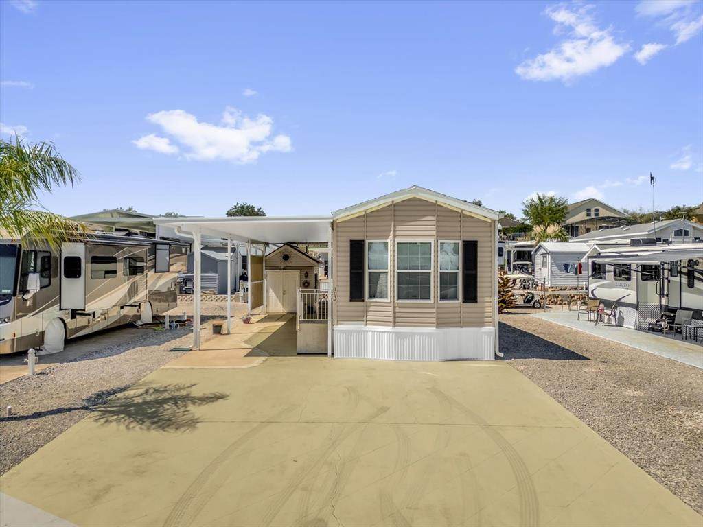 1039 Center Crest Boulevard - Photo 1