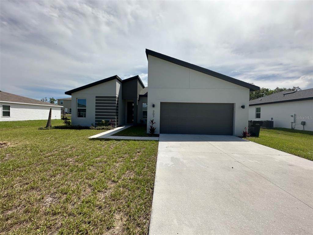 207 Begonia Lane - Photo 1