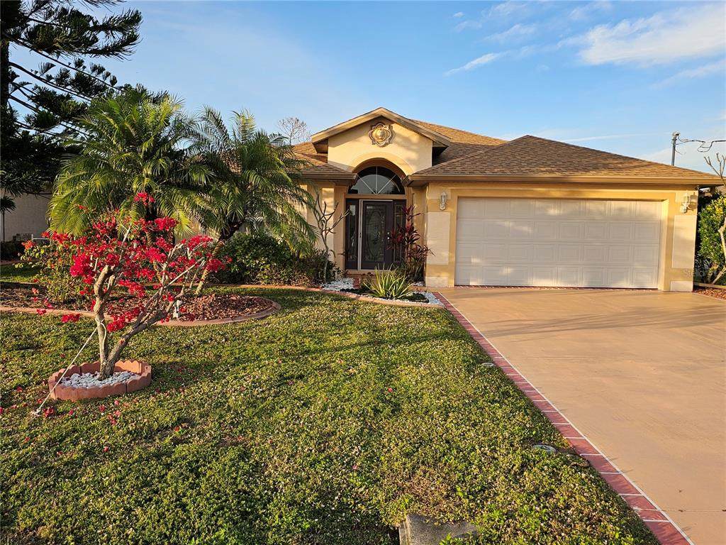 114 Albatross Road - Photo 1
