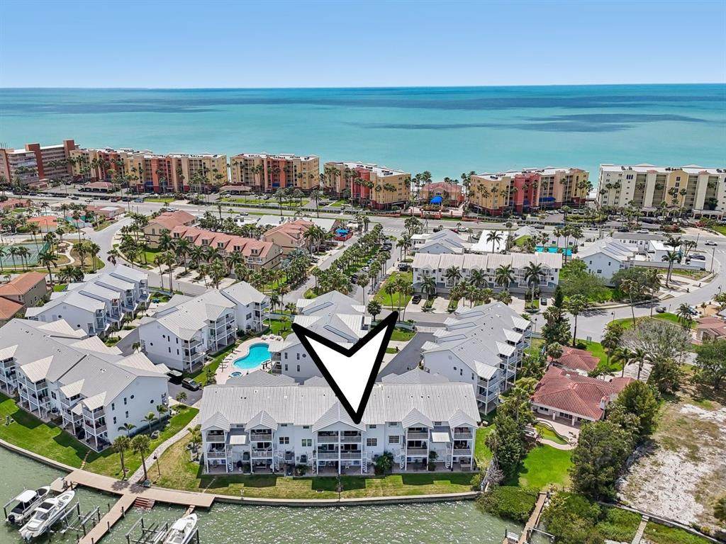 113 Yacht Club Circle - Photo 1