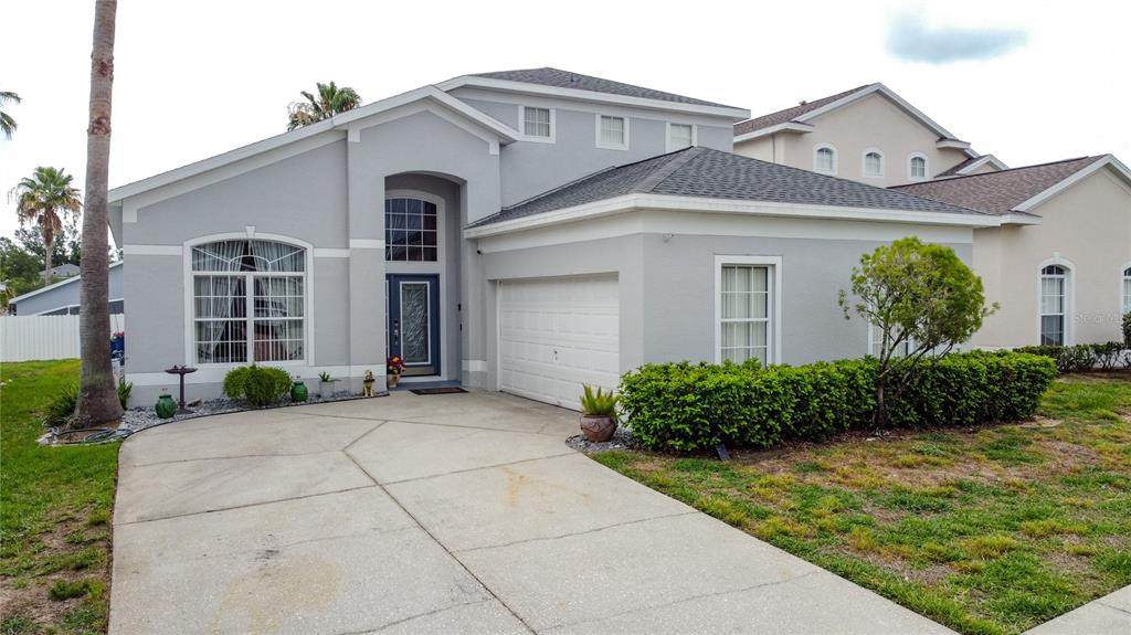 208 Castlemain Circle - Photo 1