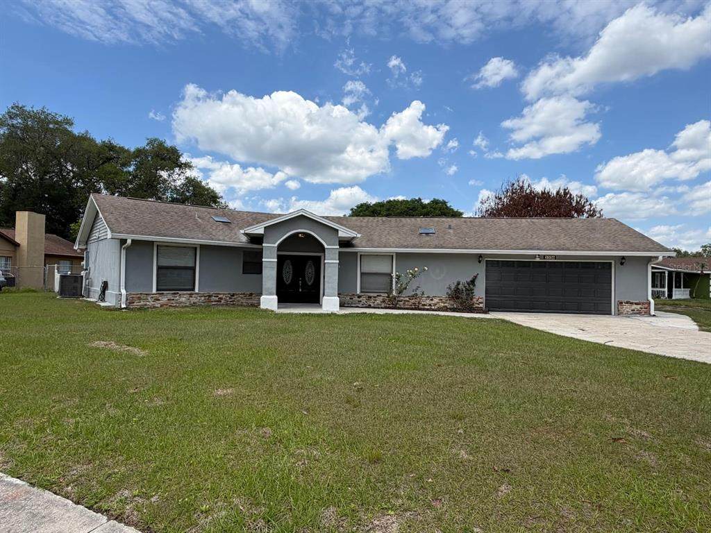 2356 Royale Oaks Boulevard - Photo 1