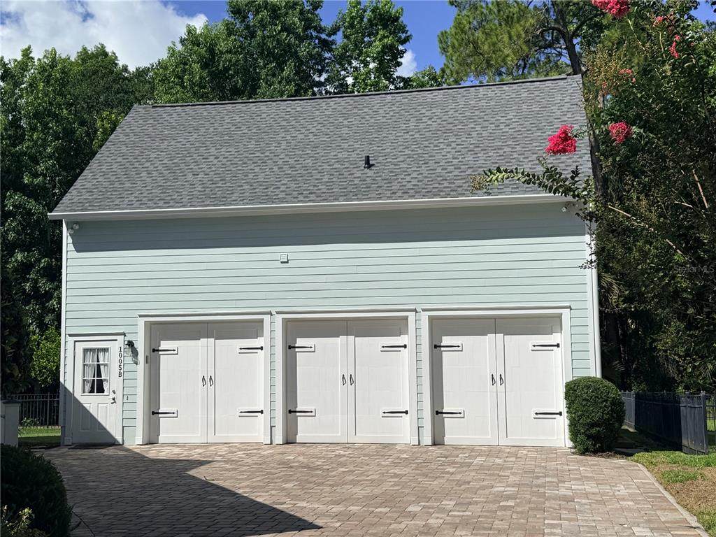 1005 Kestrel Court - Photo 1