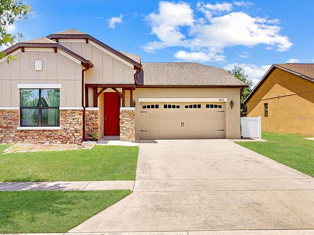 955 La Mirada Court - Photo 1