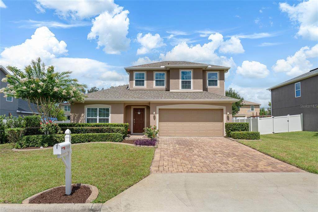 10226 Lenox Street - Photo 1