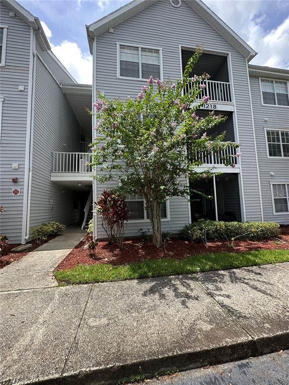 1218 Bermuda Lakes Lane - Photo 1