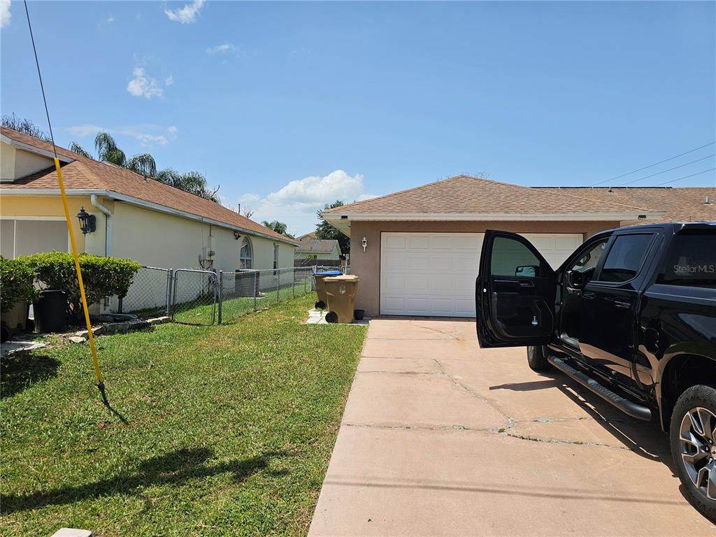 102 Whitehall Way - Photo 1