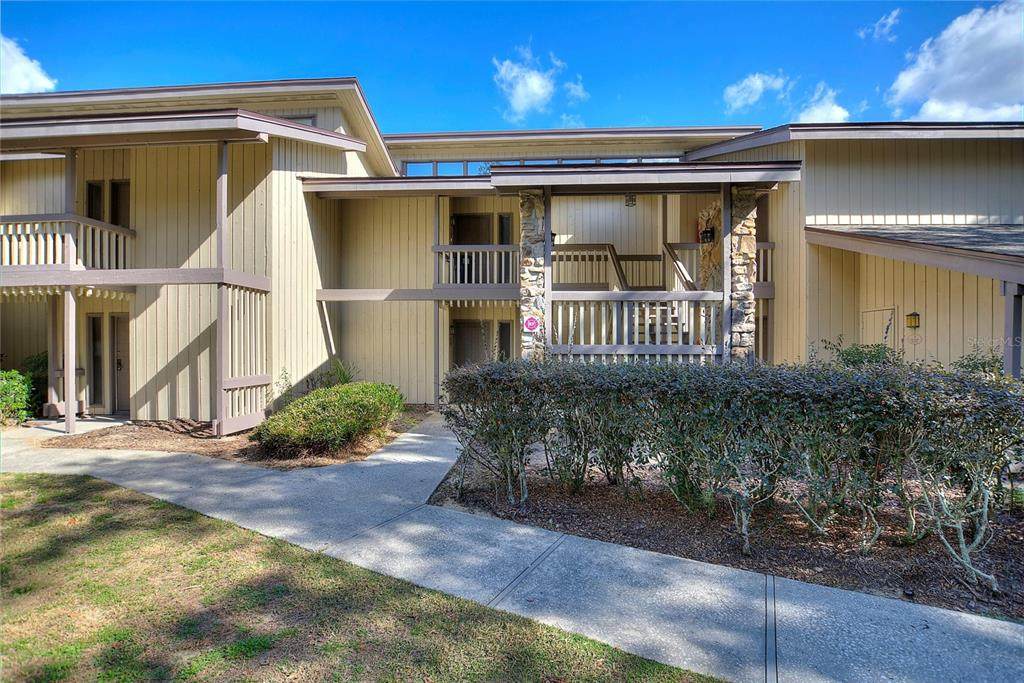907 Tennis Way - Photo 1