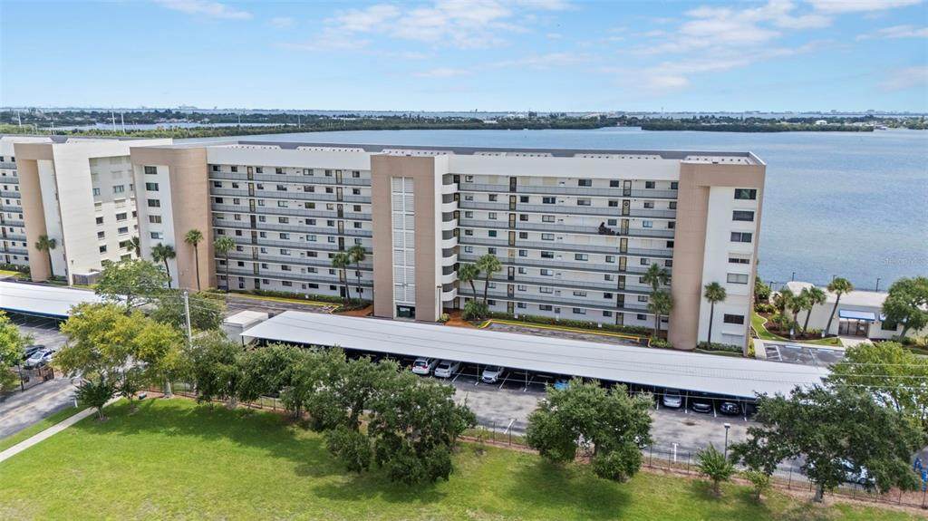 300 Sykes Creek Parkway - Photo 1