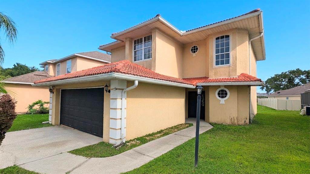 423 Waterford Way - Photo 1