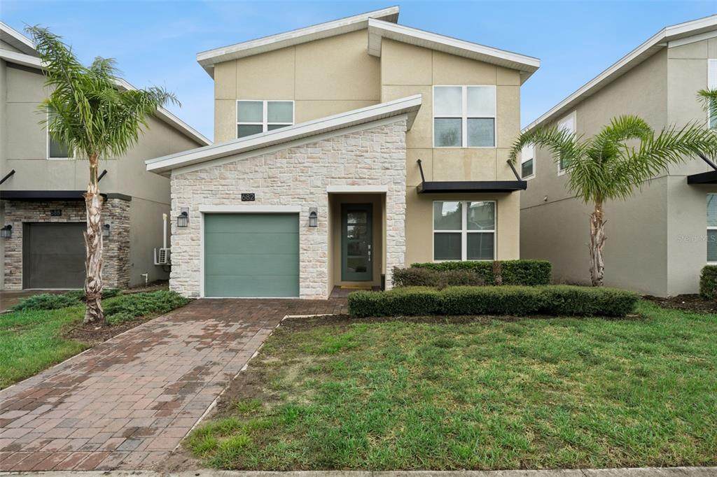 682 Whistling Straits Boulevard - Photo 1