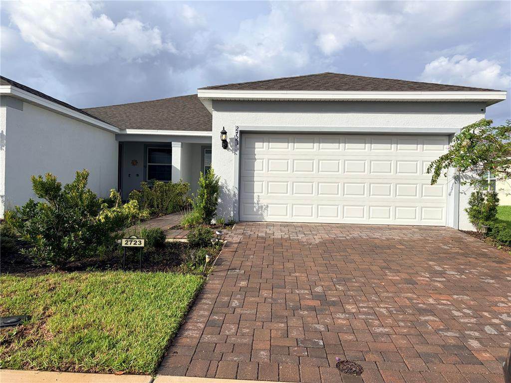 2723 Summer Retreat Lane - Photo 1