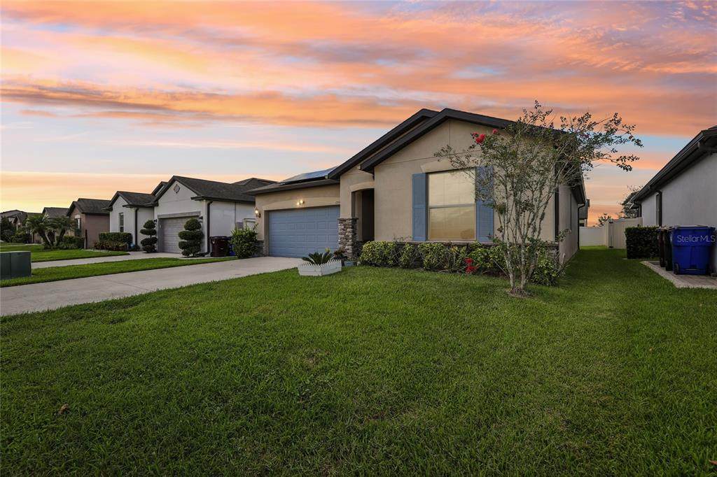 1808 Cayman Cove Cir - Photo 1
